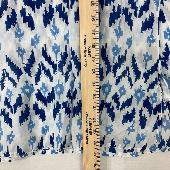 Virginia Witbeck Blue White Cotton Lightweight V Neck Blouse size Medium - Picture 7 of 10